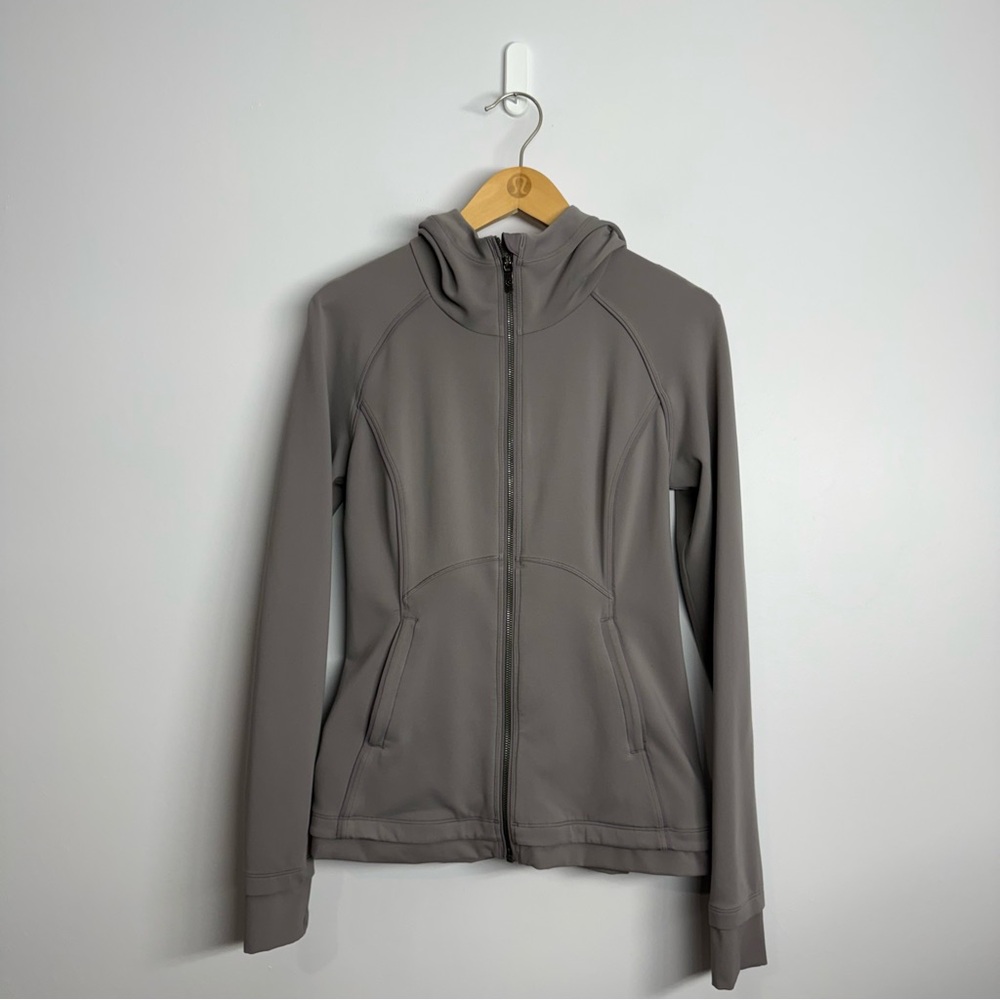 Lululemon stopover hooded jacket in Moon Rock - Picture 2 of 11